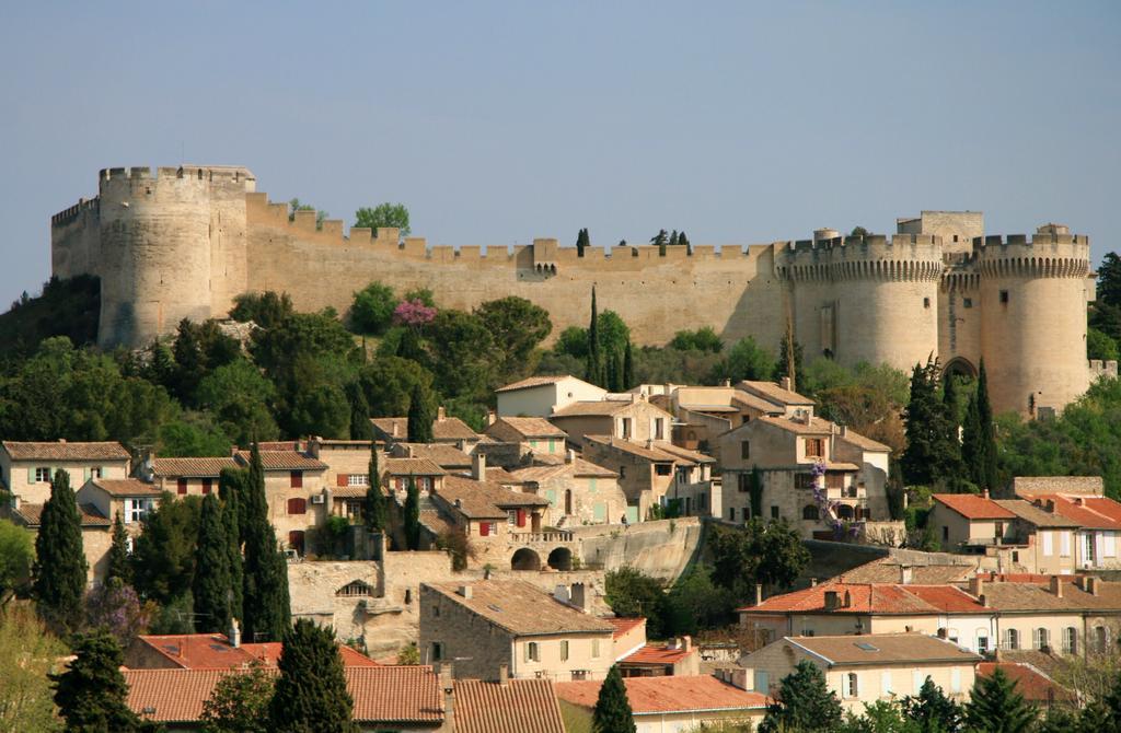 Le Clos Martin Eyragues 外观 照片
