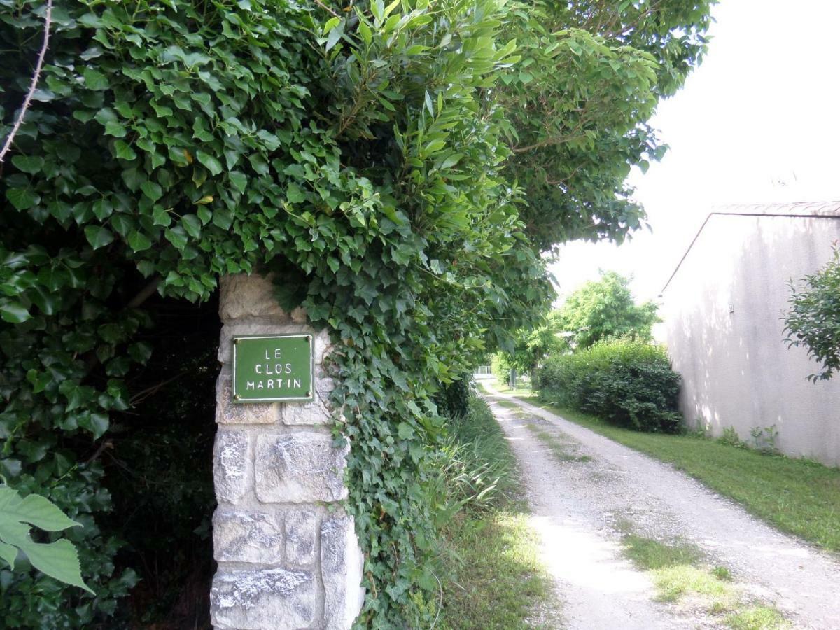 Le Clos Martin Eyragues 外观 照片
